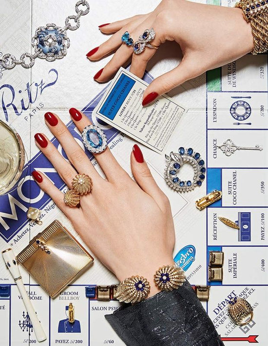 Complete Your Look: How to Choose Accessories