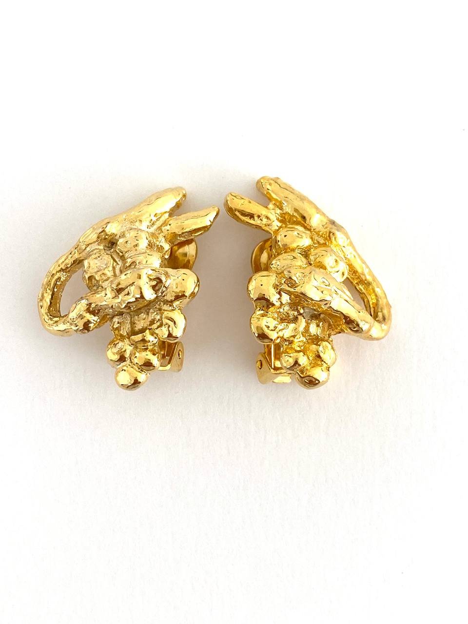 Golden Grapevine