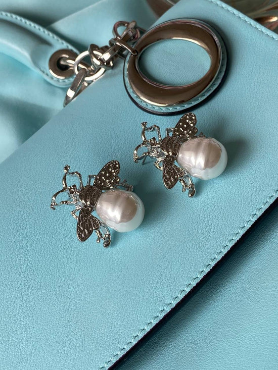 Royal Bee Silver